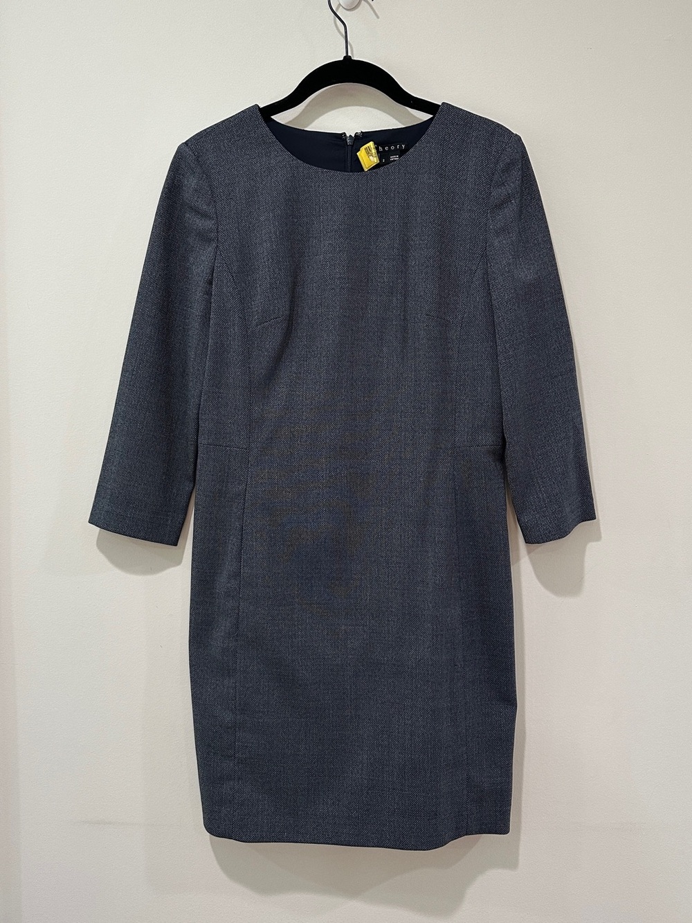 Theory Gray Wool Dress 3/4 Sleeve Shift Tailored Pockets Size 2
